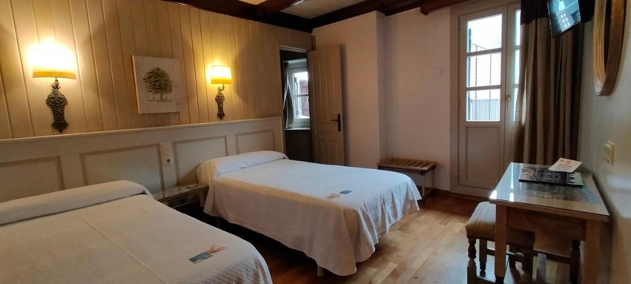 Hotel Villa de Torla Buitenkant foto
