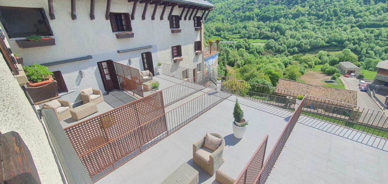 Hotel Villa de Torla Buitenkant foto