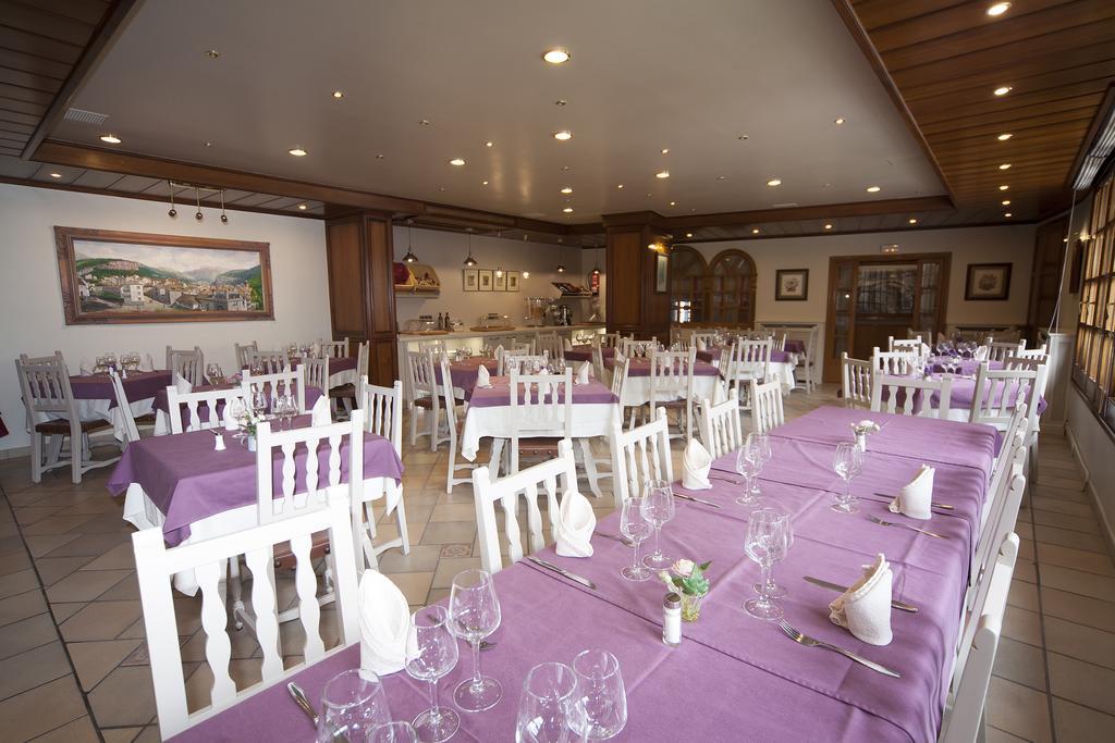 Hotel Villa de Torla Buitenkant foto